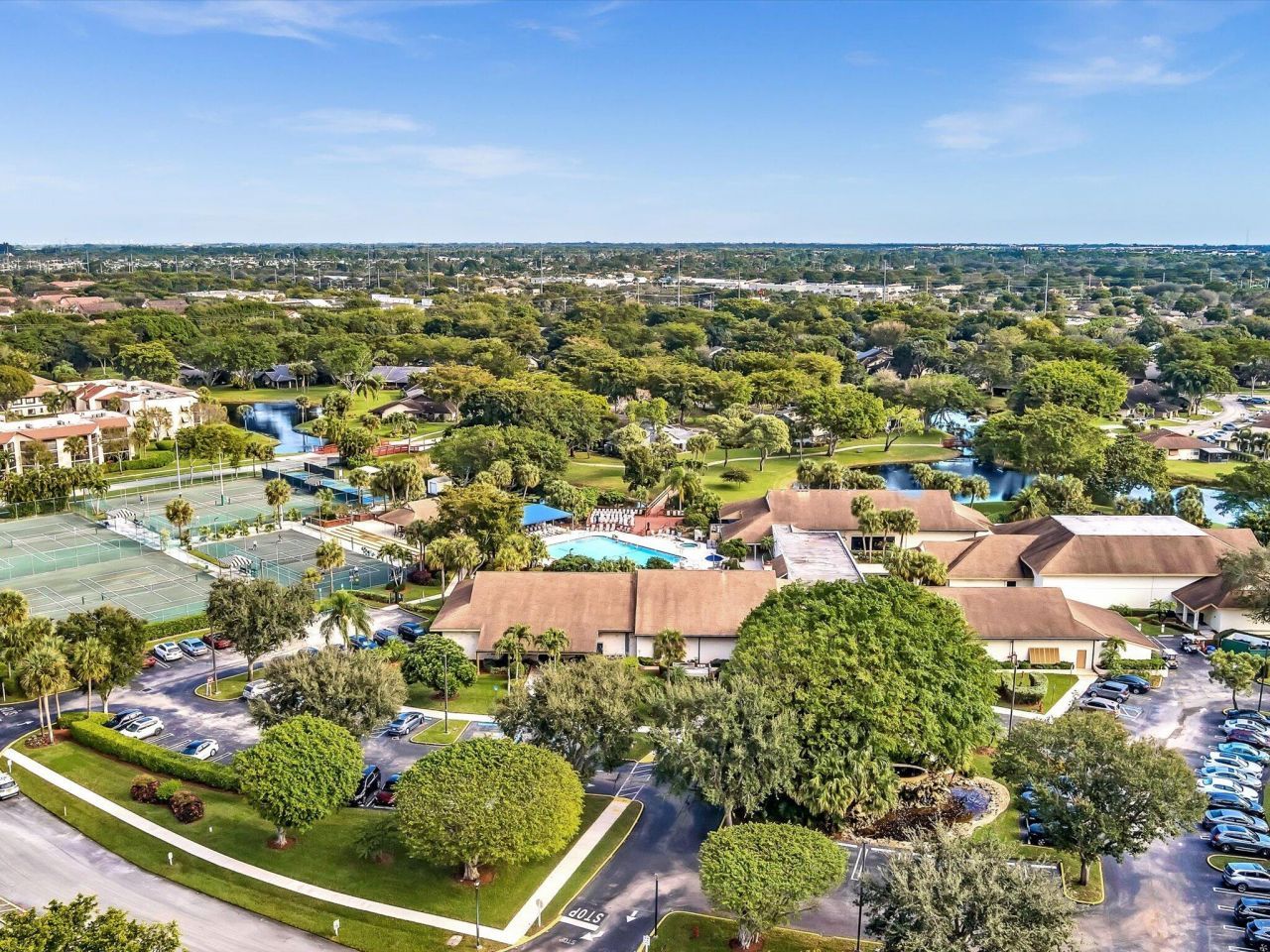 10143 Mangrove 203 Drive, Unit 203, Boynton Beach, FL 33437 Photo