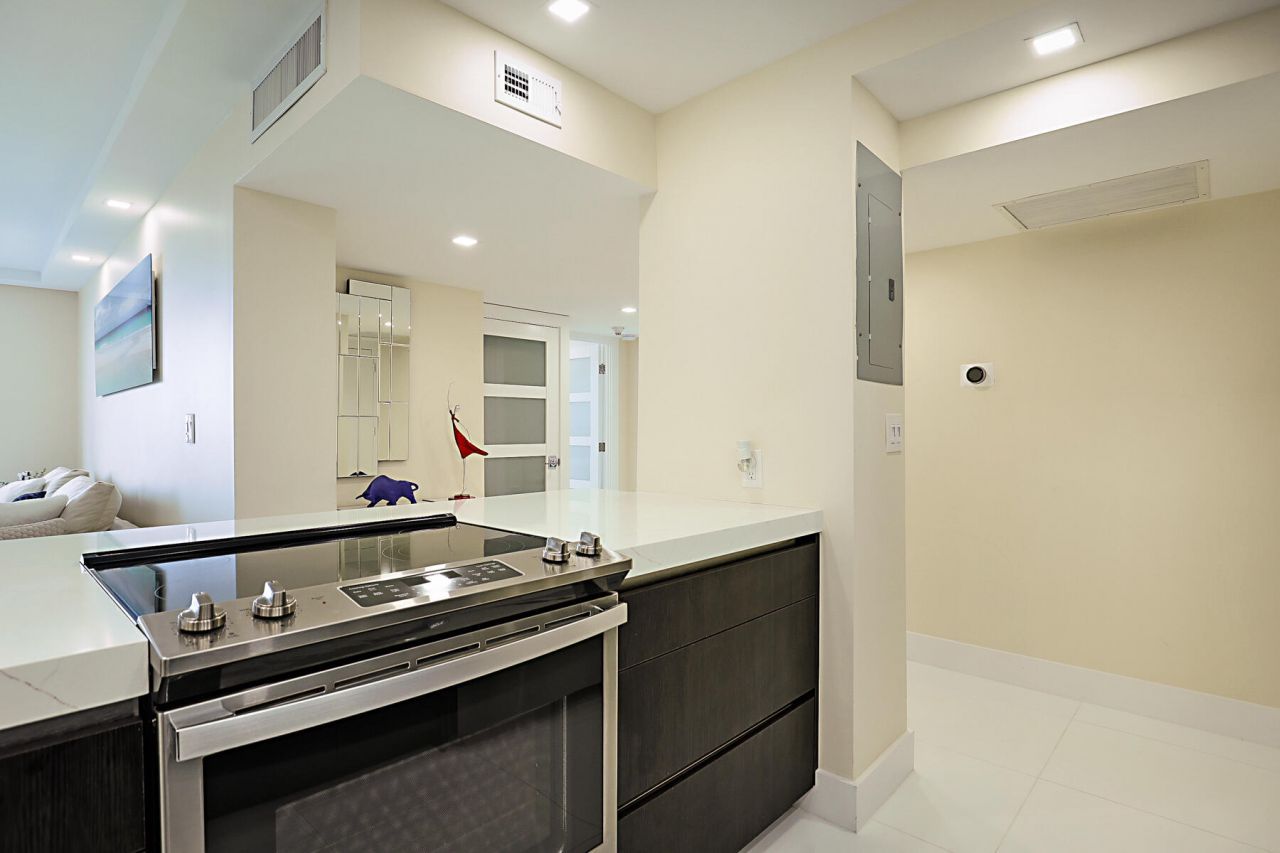 2121 N Ocean Boulevard, Unit 1605e, Boca Raton, FL 33431 Photo