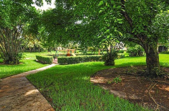 160 Yacht Club 206 Way, Unit 206, Hypoluxo, FL 33462 Photo