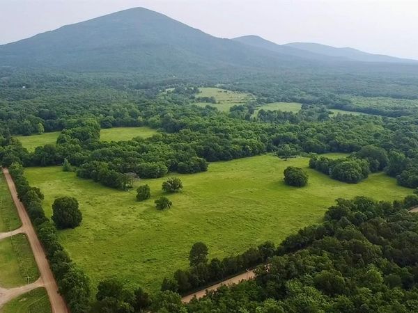 68 Old Monroe Highway, Monroe, OK 74947