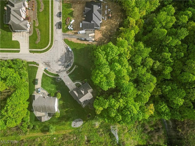 5340 Clingan Trails Boulevard, Struthers, OH 44471 Photo 1