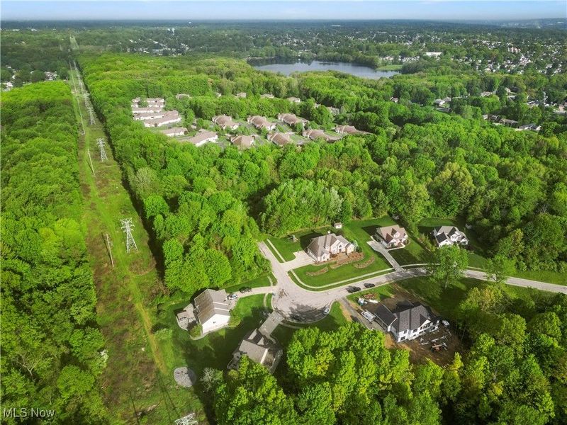 5346 Clingan Trails Boulevard, Struthers, OH 44471 Photo 1