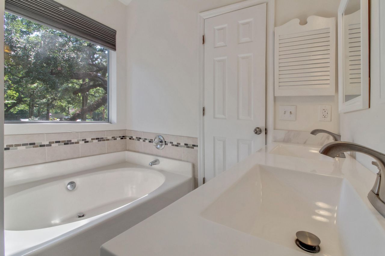 709 Black Oak Boulevard Photo 34