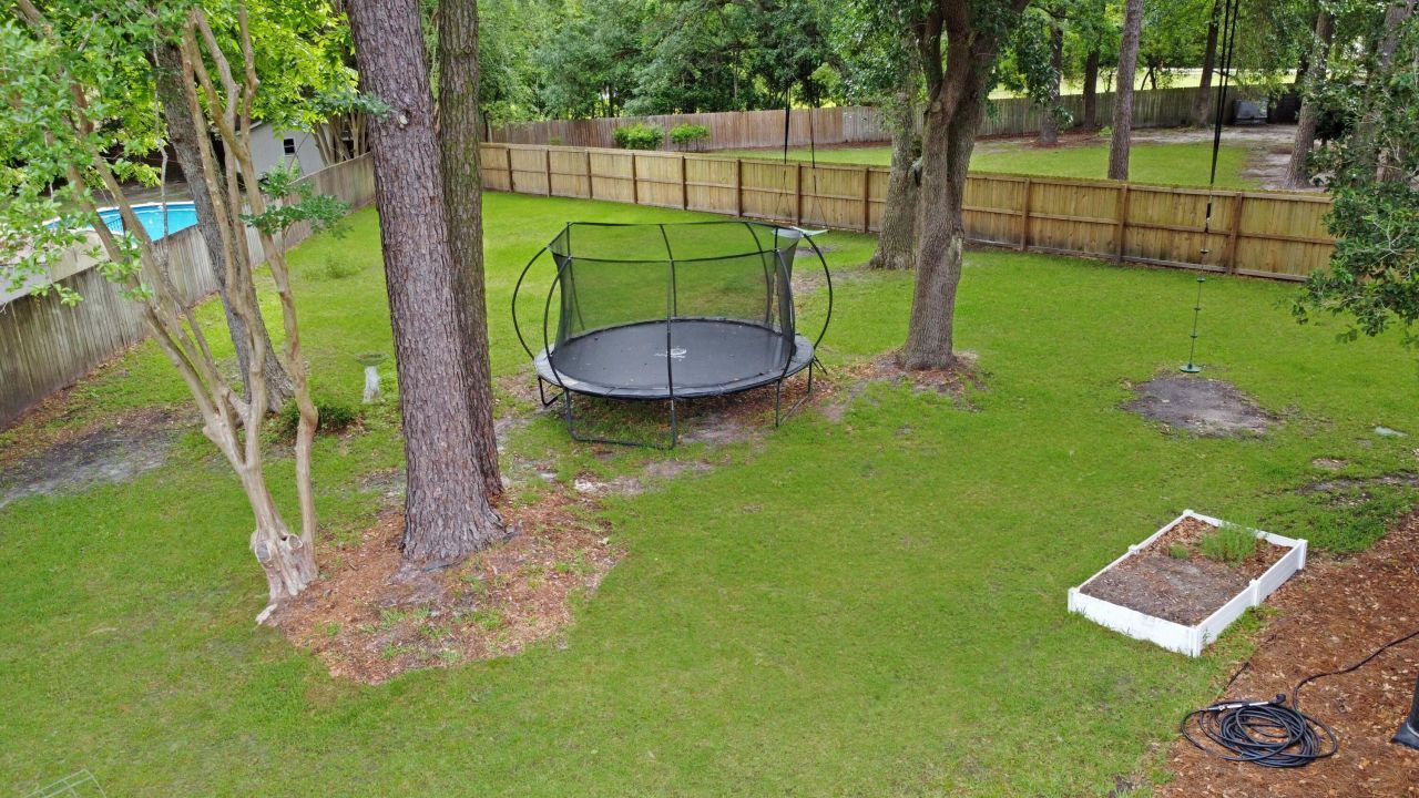 709 Black Oak Boulevard Photo 39