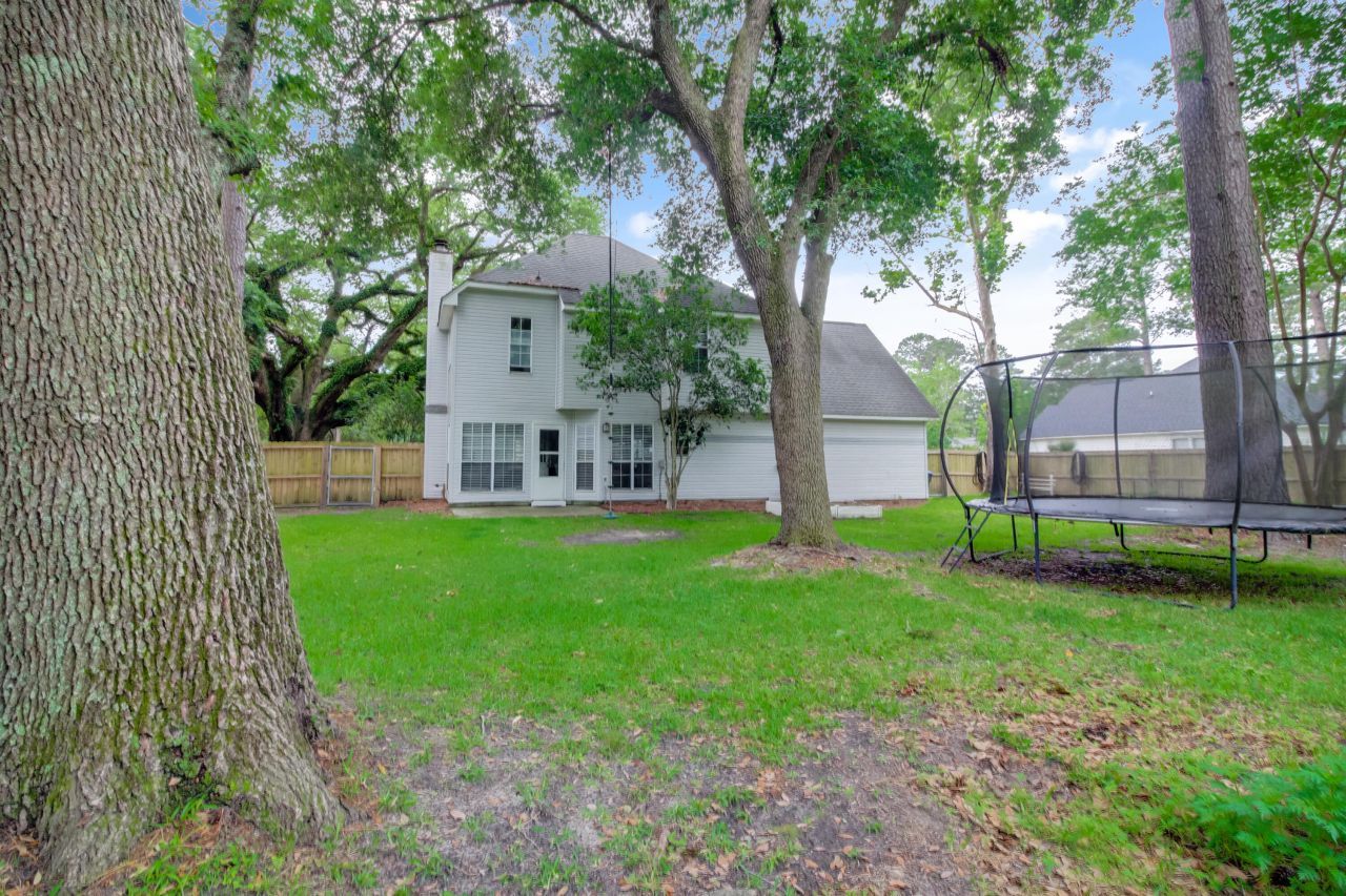 709 Black Oak Boulevard Photo 45