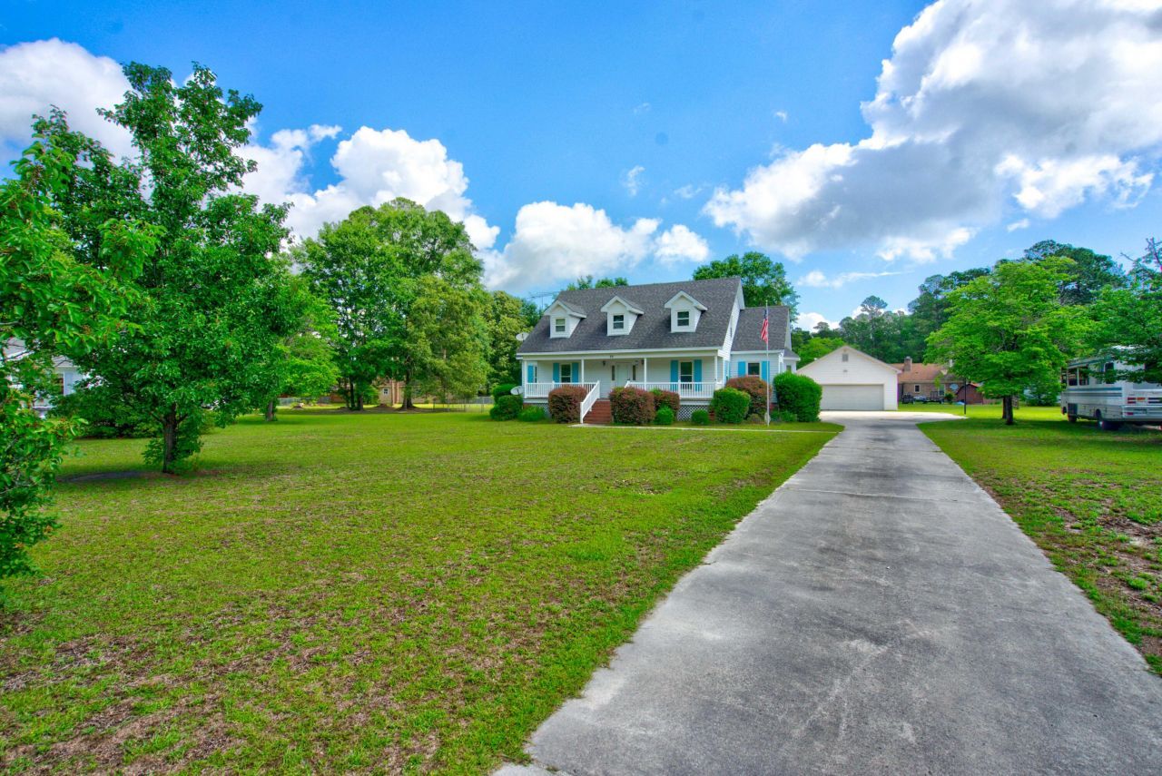 20 Thunder Circle Photo 33