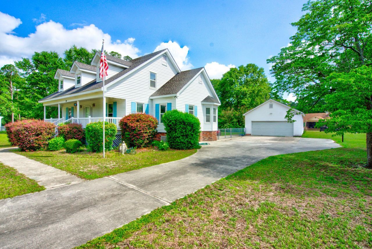 20 Thunder Circle Photo 34