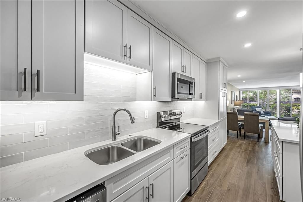 232 Banyan Blvd, Unit 232, Naples, FL 34102 Photo