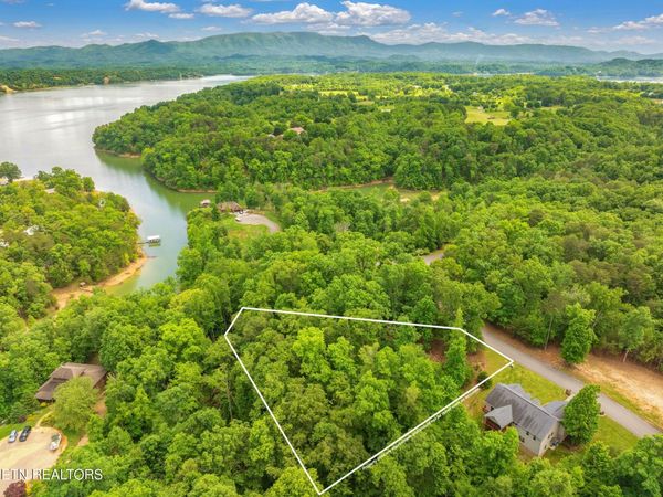 Lot 15 Waterstone Drive, Dandridge, TN 37725