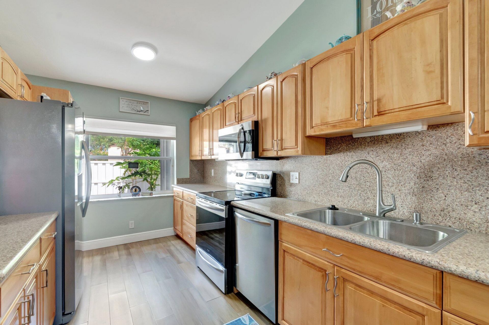 3516 Westminster Drive, Greenacres, FL 33463 Photo