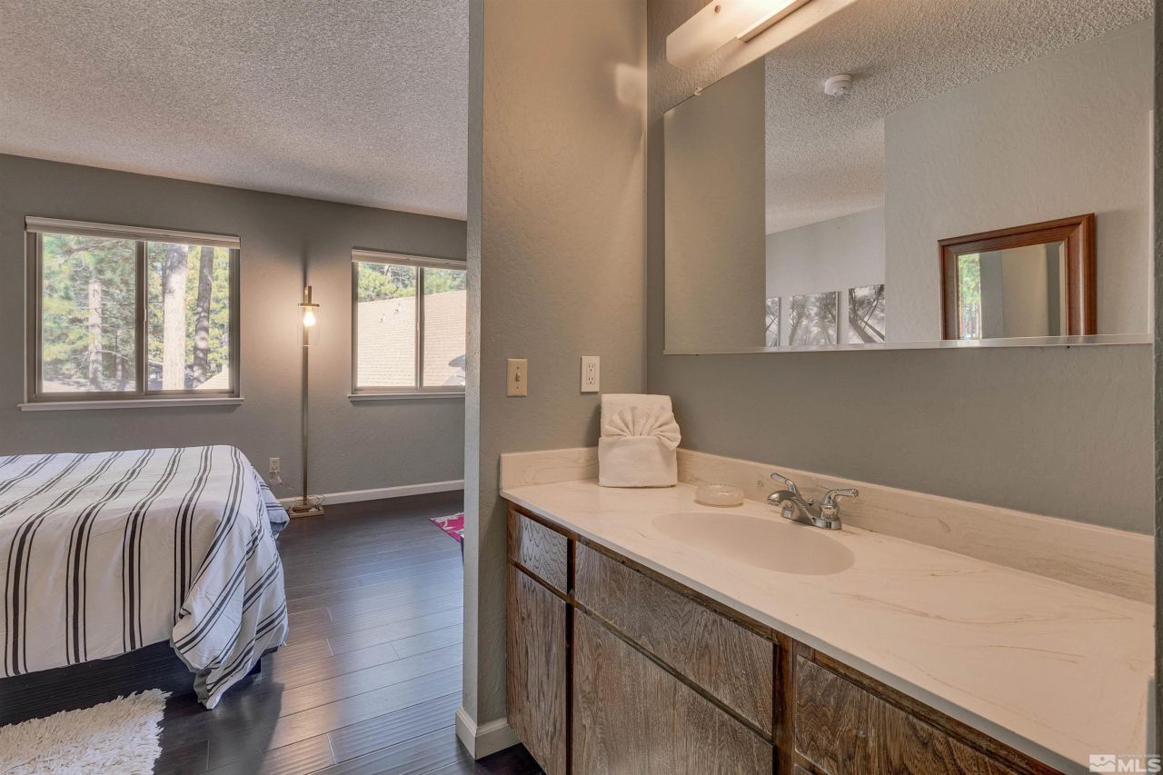 100 Lake Village, Unit B, Stateline, NV 89449 Photo