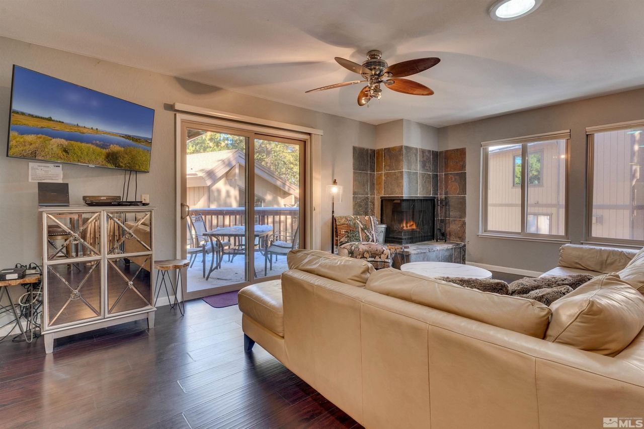 100 Lake Village, Unit B, Stateline, NV 89449 Photo