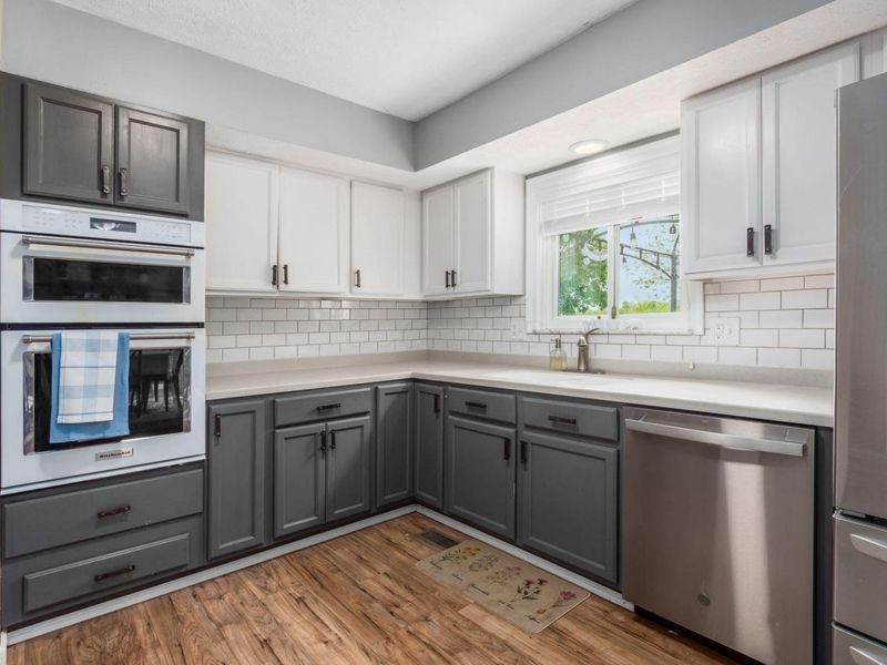 1340 W Choctaw Drive, London, OH 43140 Photo 12