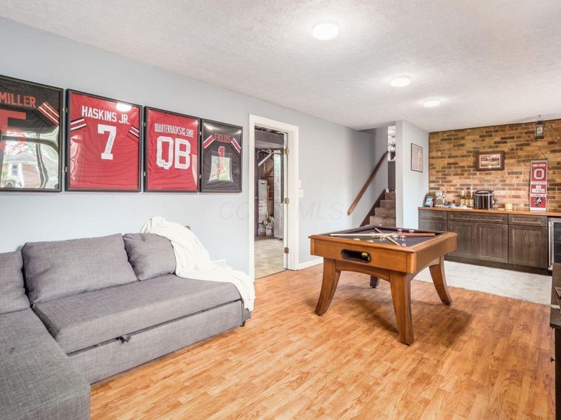 1340 W Choctaw Drive, London, OH 43140 Photo 17