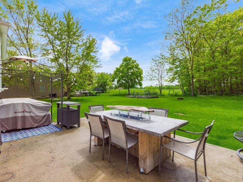 1340 W Choctaw Drive, London, OH 43140 Photo 30