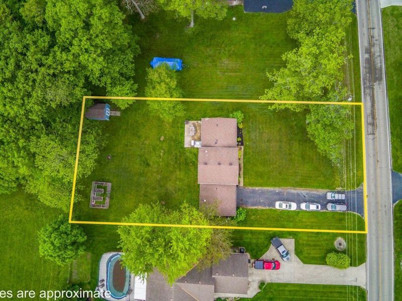 1340 W Choctaw Drive, London, OH 43140 Photo 41