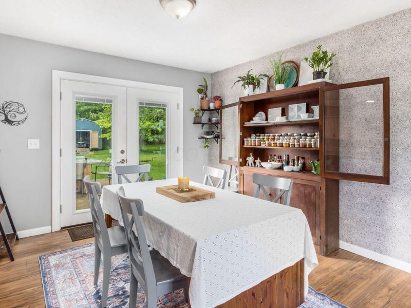 1340 W Choctaw Drive, London, OH 43140 Photo 9