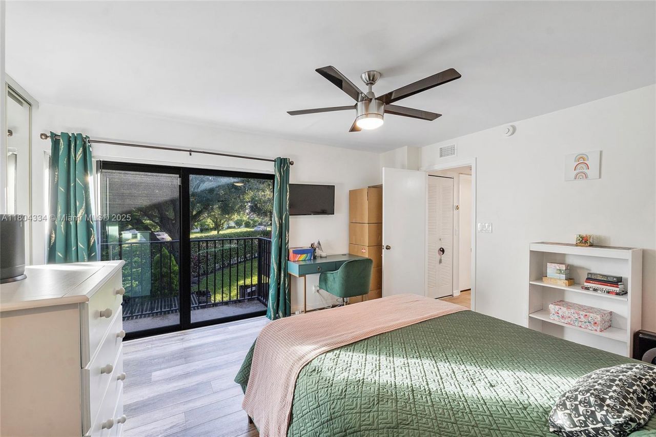 718 NW 98th Circle, Unit 718, Plantation, FL 33324 Photo