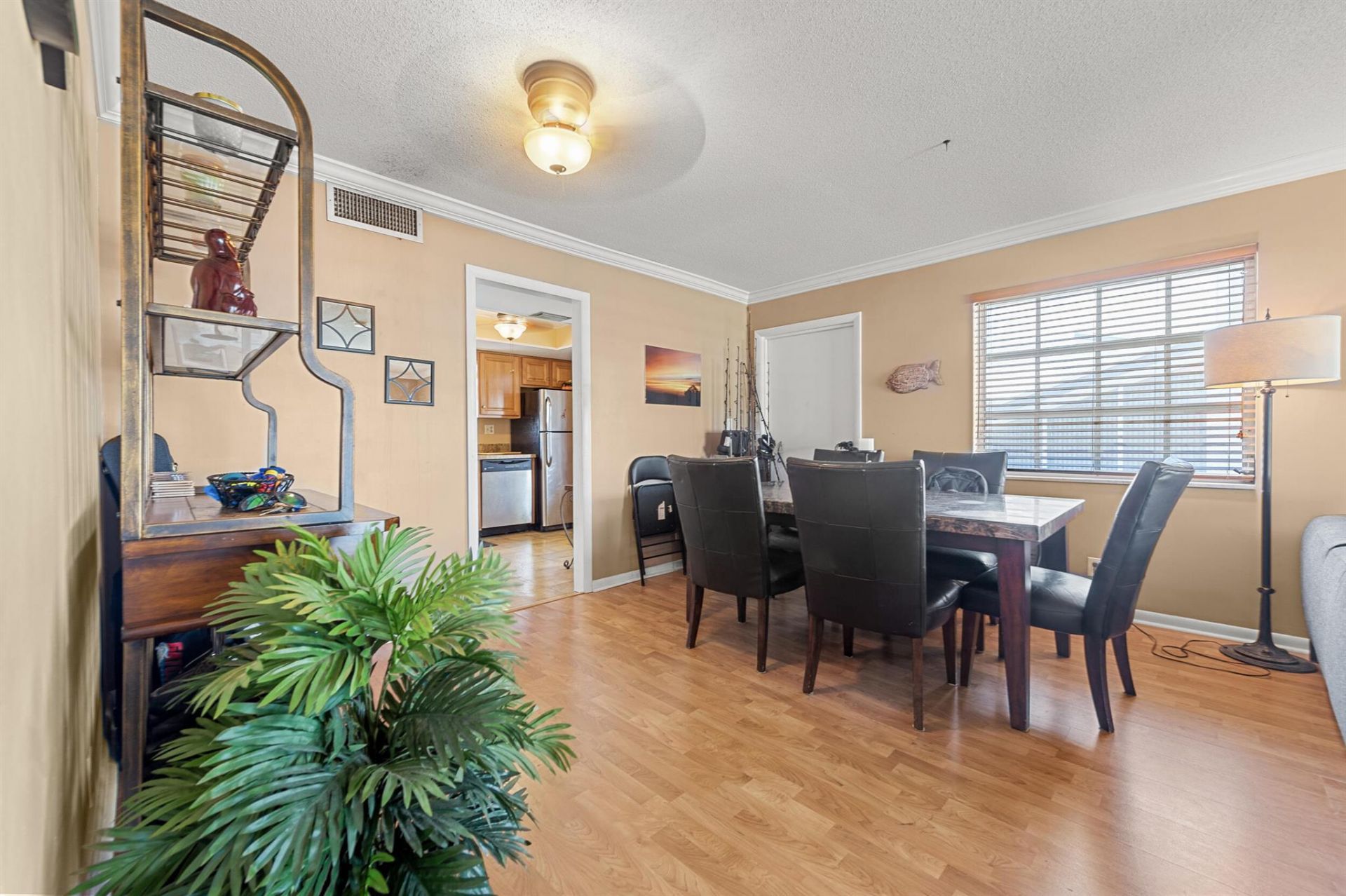 117 Lehane Terrace, Unit 201, North Palm Beach, FL 33408 Photo