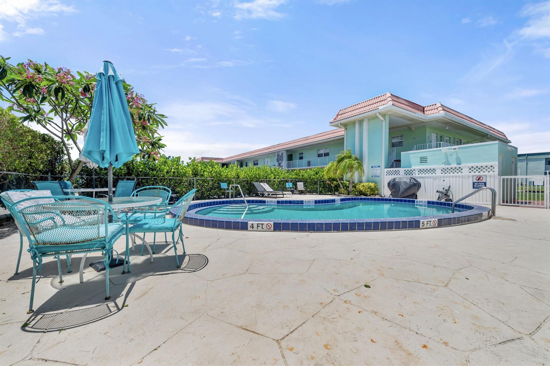 117 Lehane Terrace, Unit 201, North Palm Beach, FL 33408 Photo