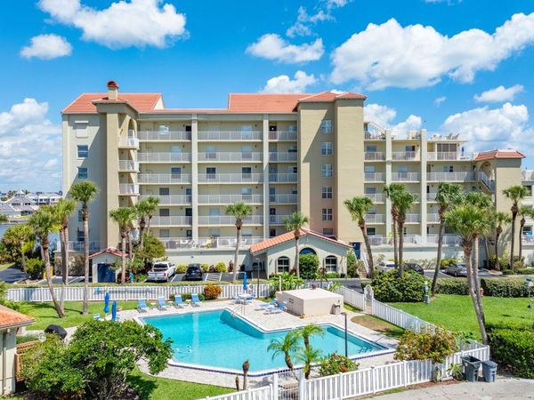 524 Marina Point Drive, Unit 5240, Daytona Beach, FL 32114