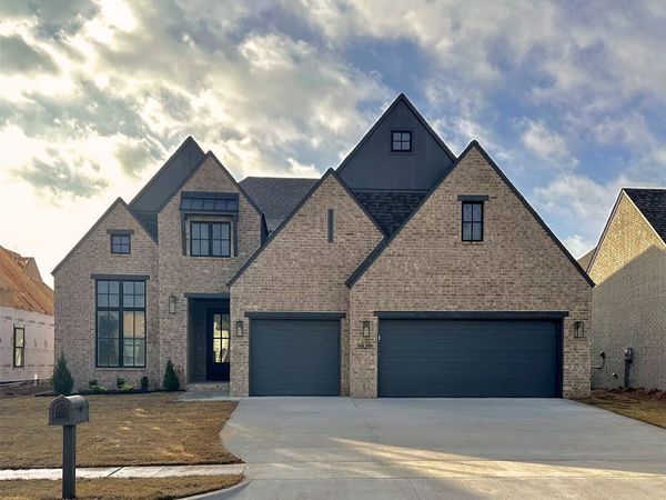 5820 E 127th Street S, Tulsa, OK 74008