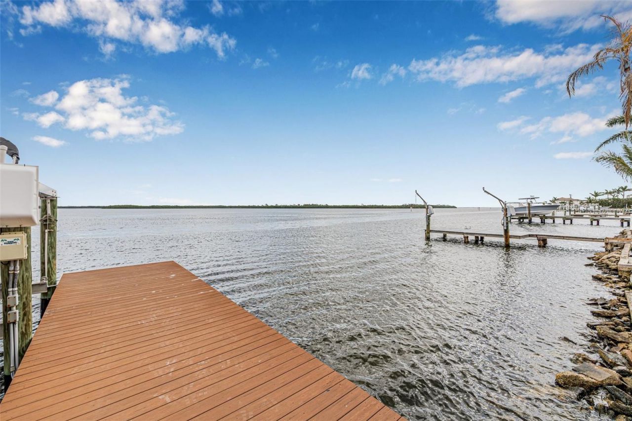 1819 Bayou Grande Boulevard Ne, Saint Petersburg, FL 33703 Photo