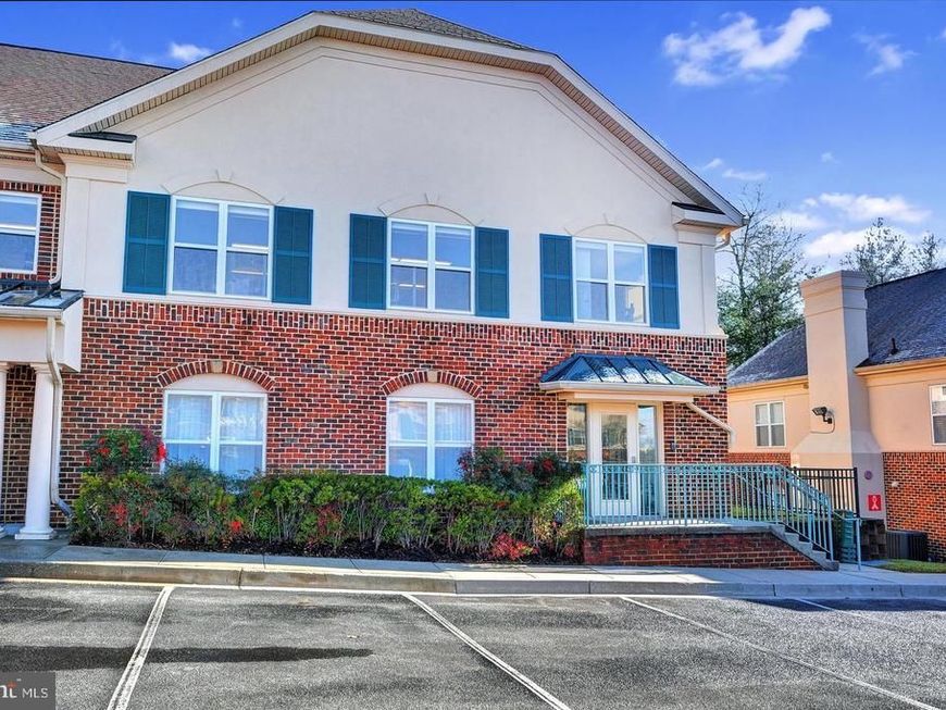 8174 Lark Brown Road, Unit 202, Elkridge, MD 21075 Main Photo