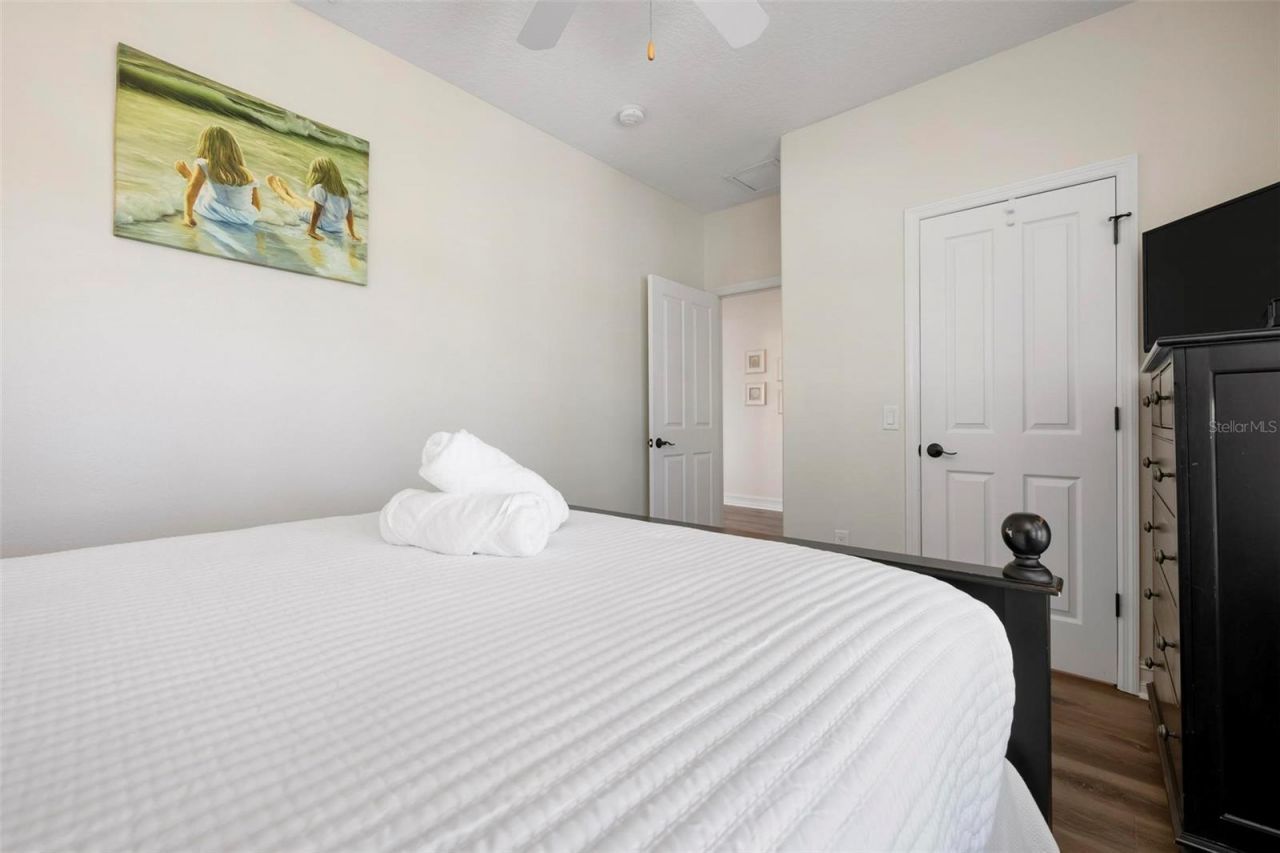 215 65th Street, Holmes Beach, FL 34217 Photo