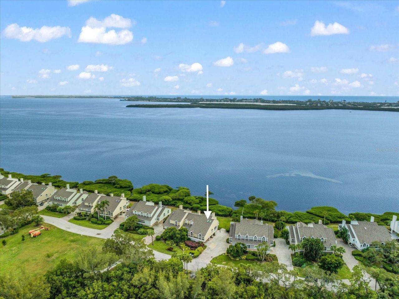 76 Tidy Island Boulevard, Bradenton, FL 34210 Photo