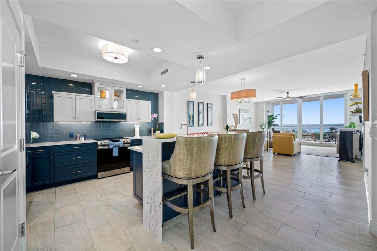 1325 Snell Isle Boulevard Ne, Unit 810, Saint Petersburg, FL 33704 Photo