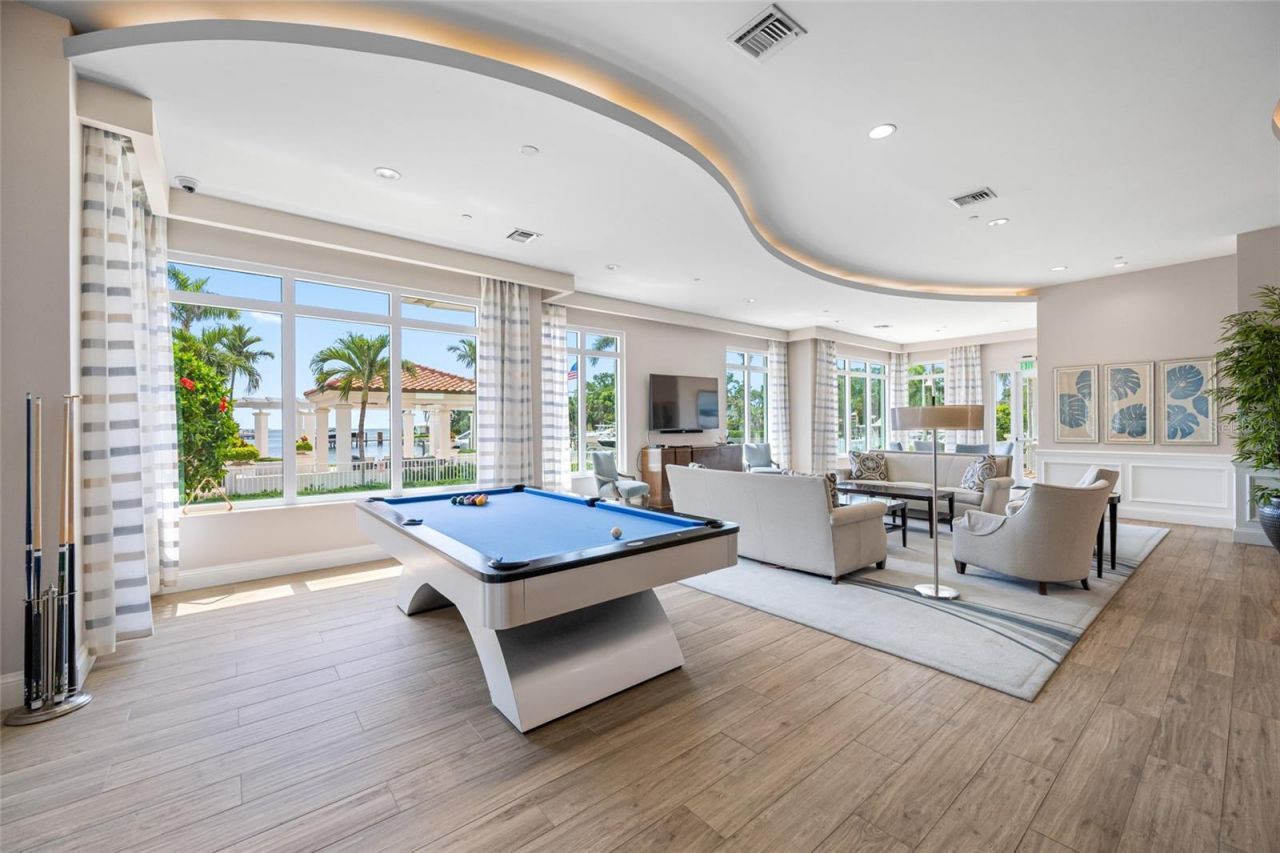 1325 Snell Isle Boulevard Ne, Unit 810, Saint Petersburg, FL 33704 Photo