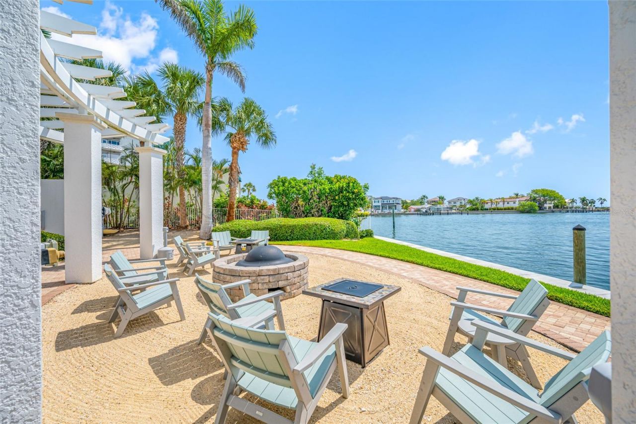 1325 Snell Isle Boulevard Ne, Unit 810, Saint Petersburg, FL 33704 Photo