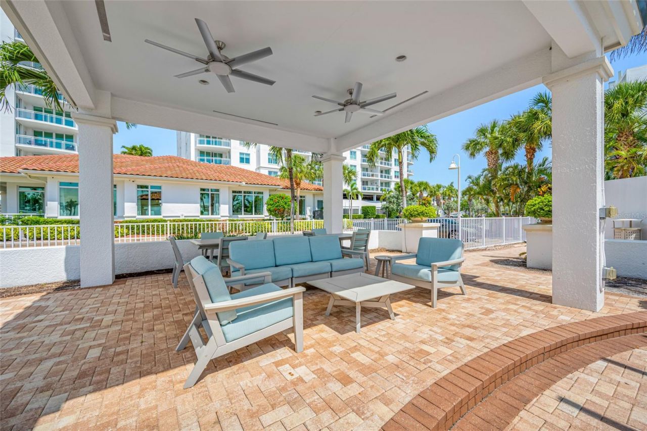 1325 Snell Isle Boulevard Ne, Unit 810, Saint Petersburg, FL 33704 Photo