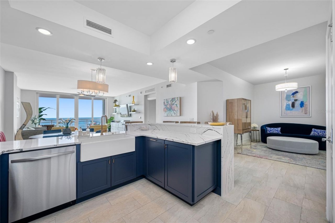 1325 Snell Isle Boulevard Ne, Unit 810, Saint Petersburg, FL 33704 Photo