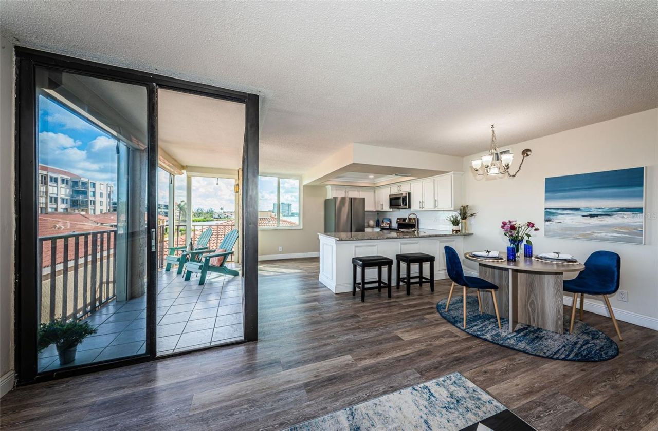 6158 Palma Del Mar Boulevard S, Unit 306, Saint Petersburg, FL 33715 Photo