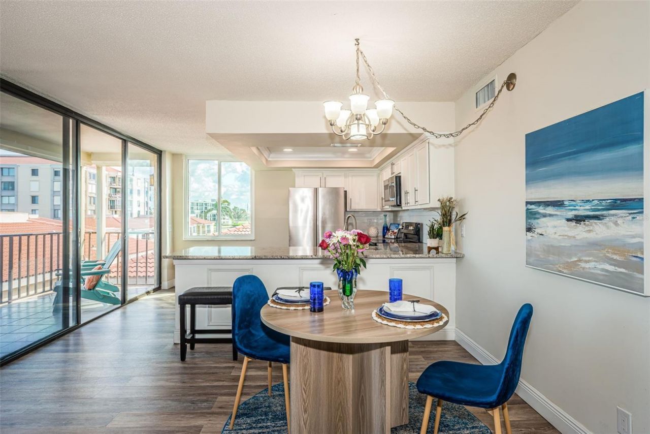 6158 Palma Del Mar Boulevard S, Unit 306, Saint Petersburg, FL 33715 Photo