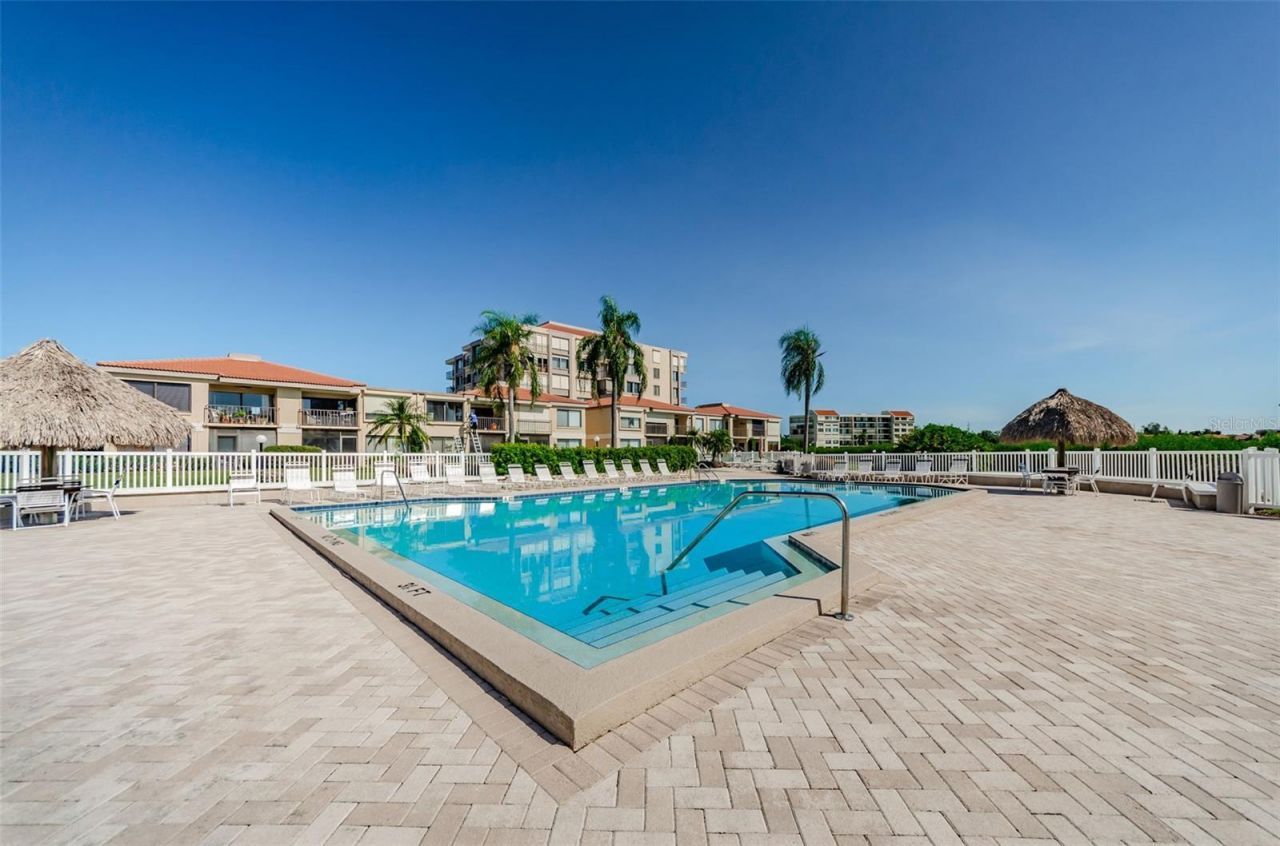6158 Palma Del Mar Boulevard S, Unit 306, Saint Petersburg, FL 33715 Photo