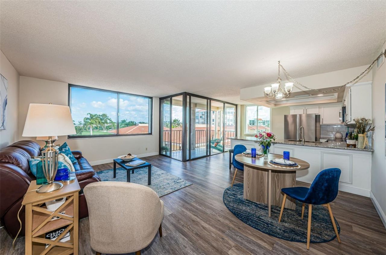 6158 Palma Del Mar Boulevard S, Unit 306, Saint Petersburg, FL 33715 Photo