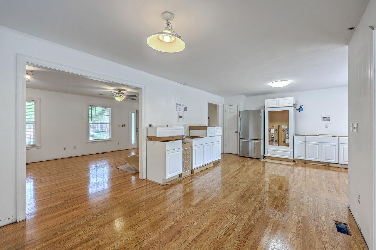 125 Eston Drive Photo 15