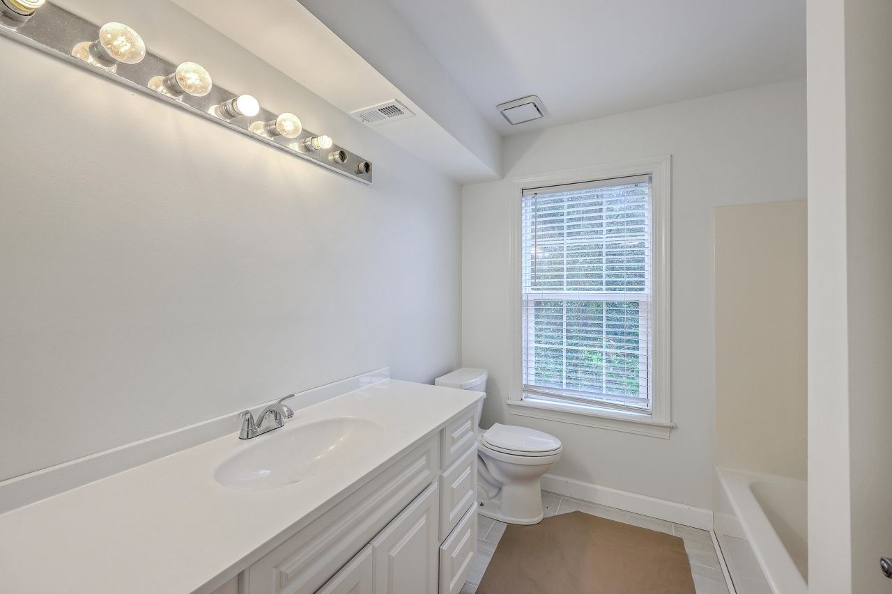 125 Eston Drive Photo 21