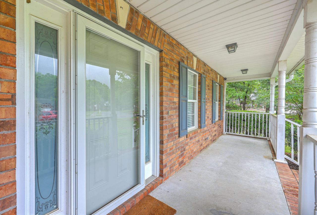 125 Eston Drive Photo 5