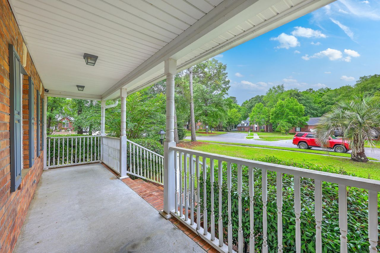 125 Eston Drive Photo 6