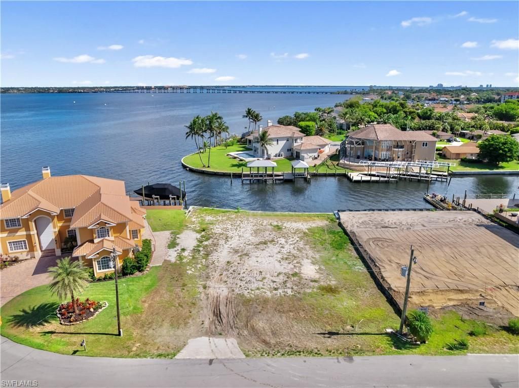 799 Cypress Lake Cir, Fort Myers, FL 33919 Photo