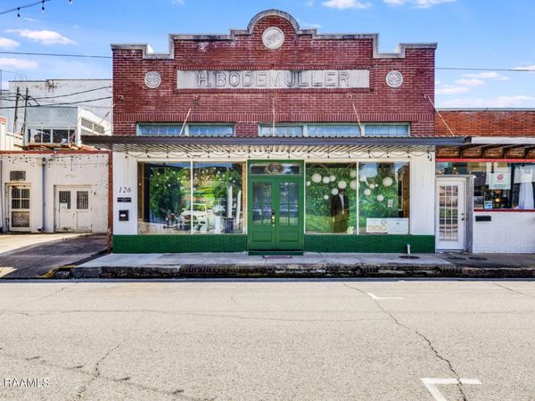 126 E Bellevue Street, Opelousas, LA 70570