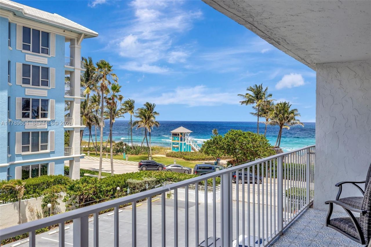 800 SE 20th Ave, Unit 303, Deerfield Beach, FL 33441 Photo