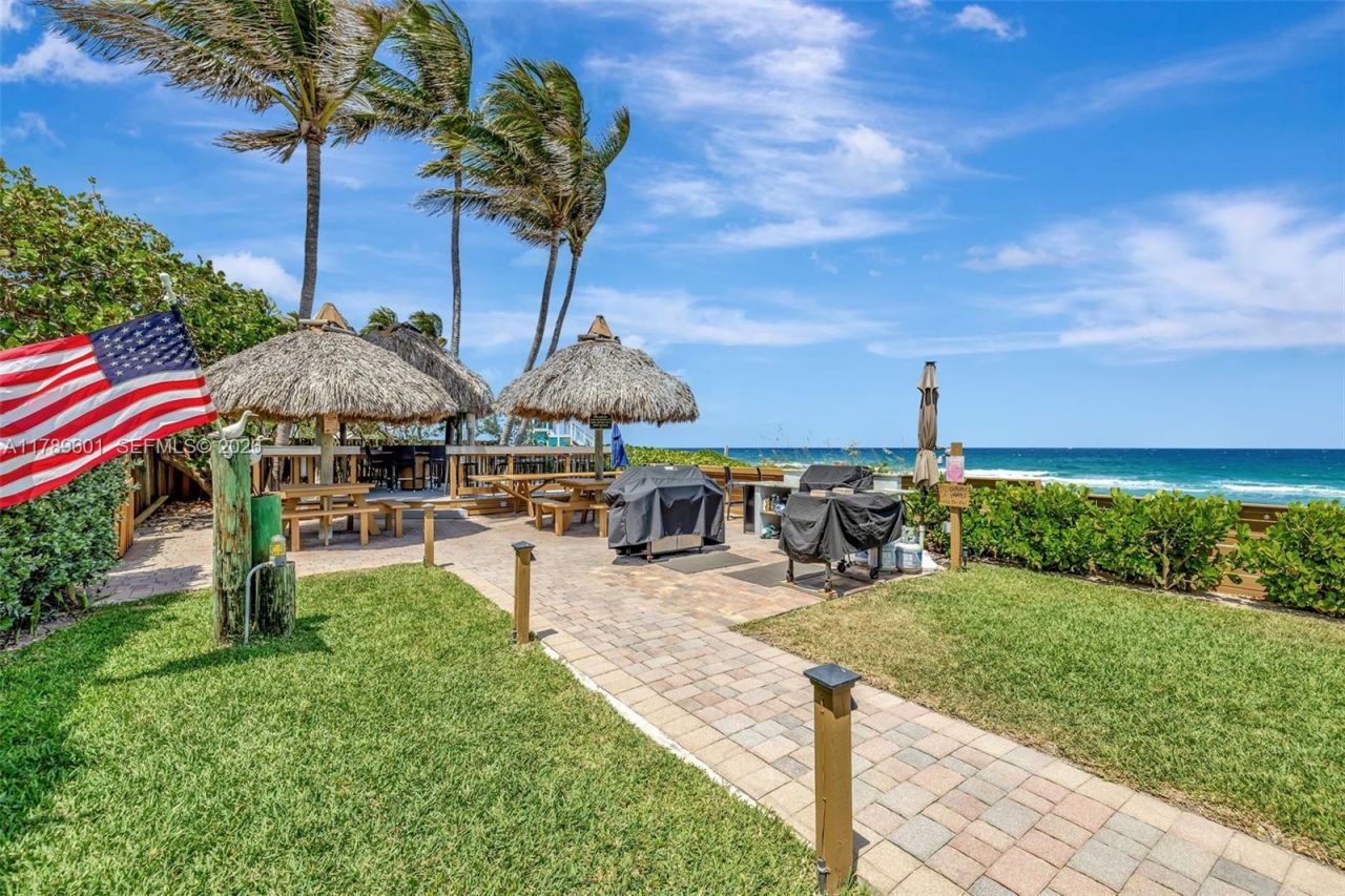 800 SE 20th Ave, Unit 303, Deerfield Beach, FL 33441 Photo