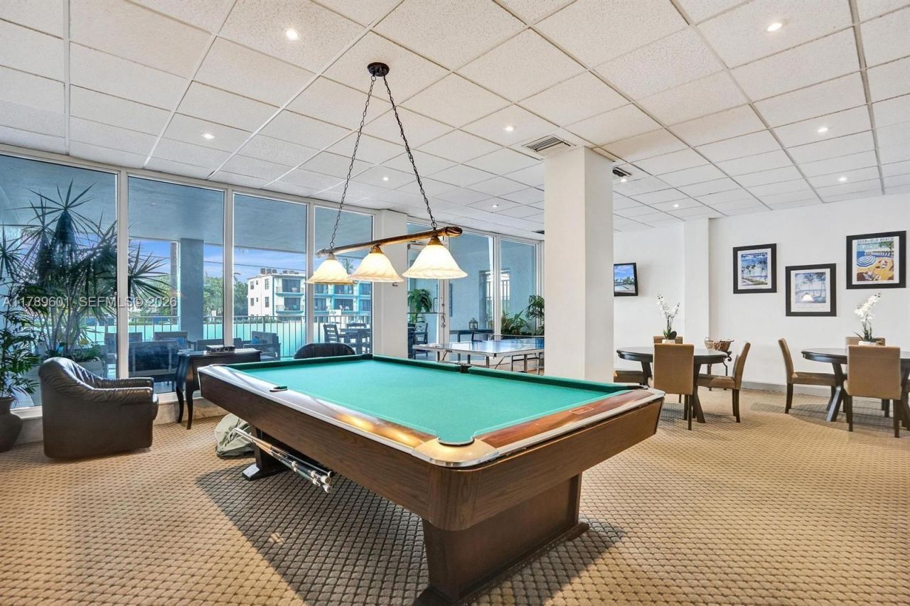 800 SE 20th Ave, Unit 303, Deerfield Beach, FL 33441 Photo