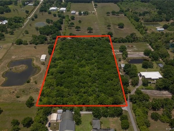 5055 69th Court, Vero Beach, FL 32967