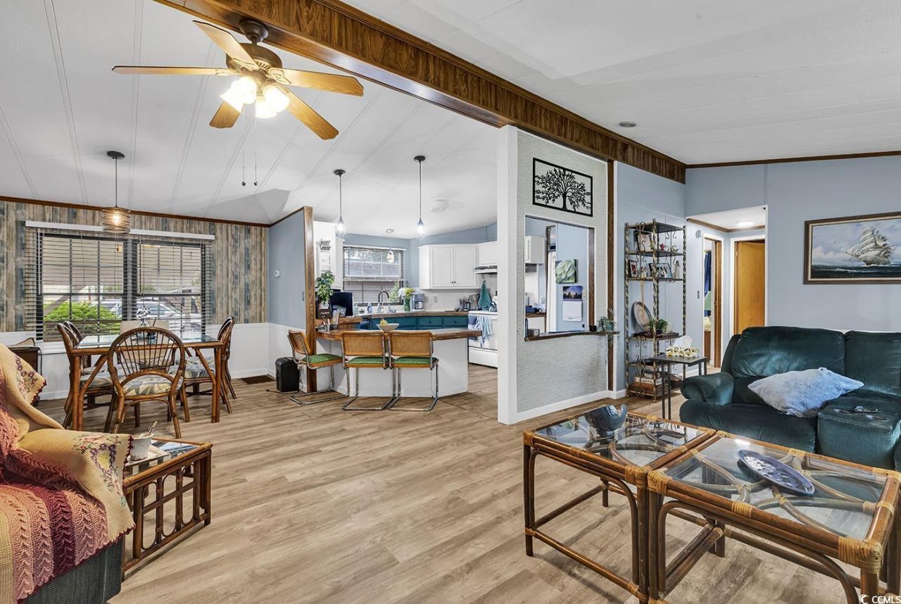 761 Garden Lakes Rd. Photo 11